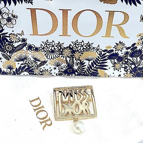 MISS DIOR BROOCH - Picture 2 of 4